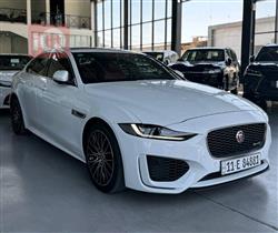 جاگوار XE